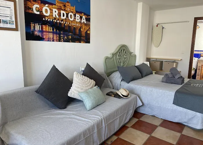 Estudio Jimena Cordoba En El Centro De Nerja